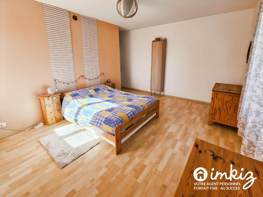 Maison de caractère — rénovée, aucun travaux ! 8