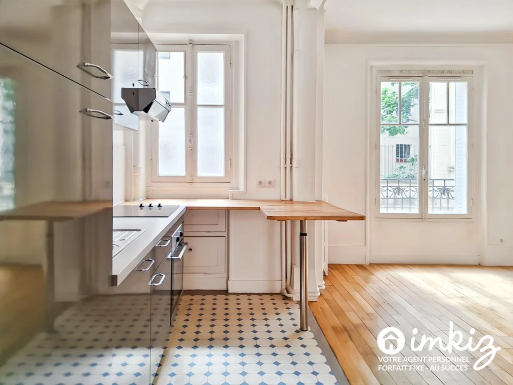 Paris 15ème 44 m² traversant, calme et lumineux 2