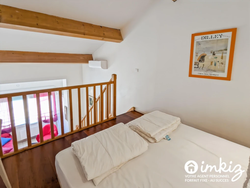 Studio 33m² 1 chambre mezzanine vue sur canal 9