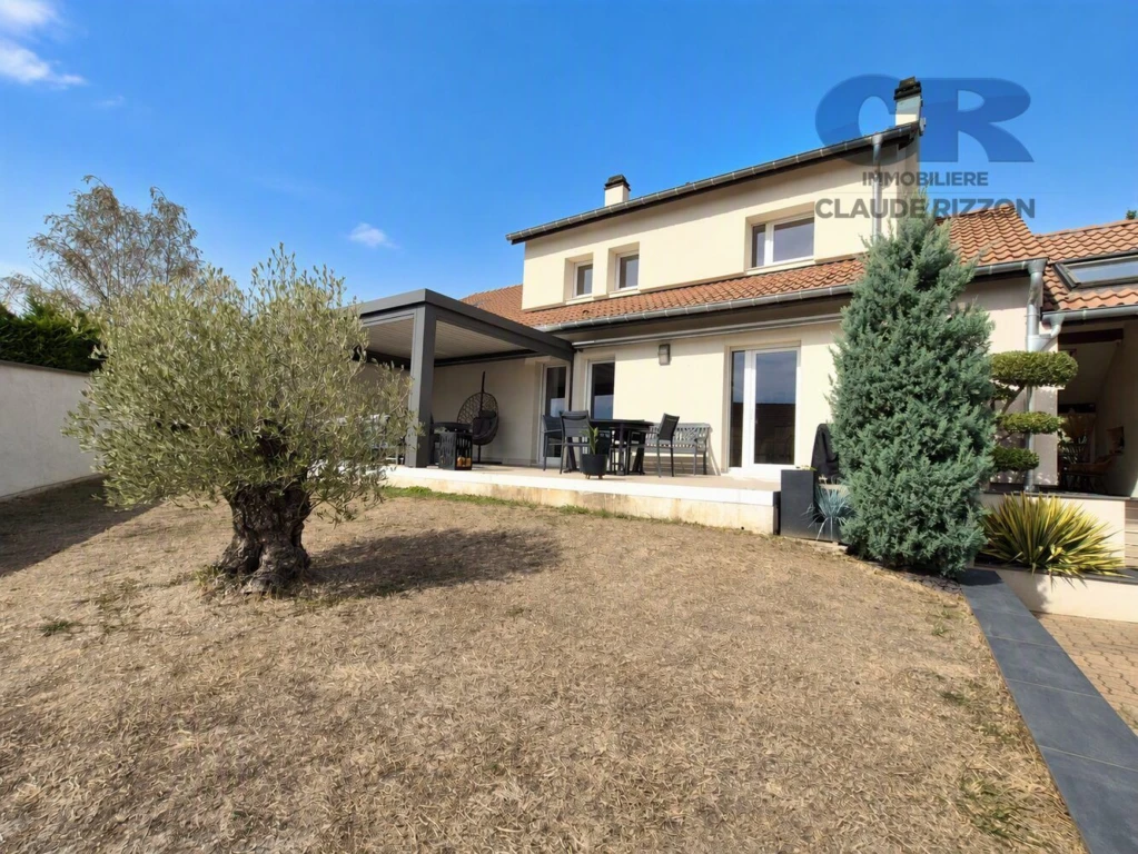 MAISON D'EXCEPTION SCY-CHAZELLES 17