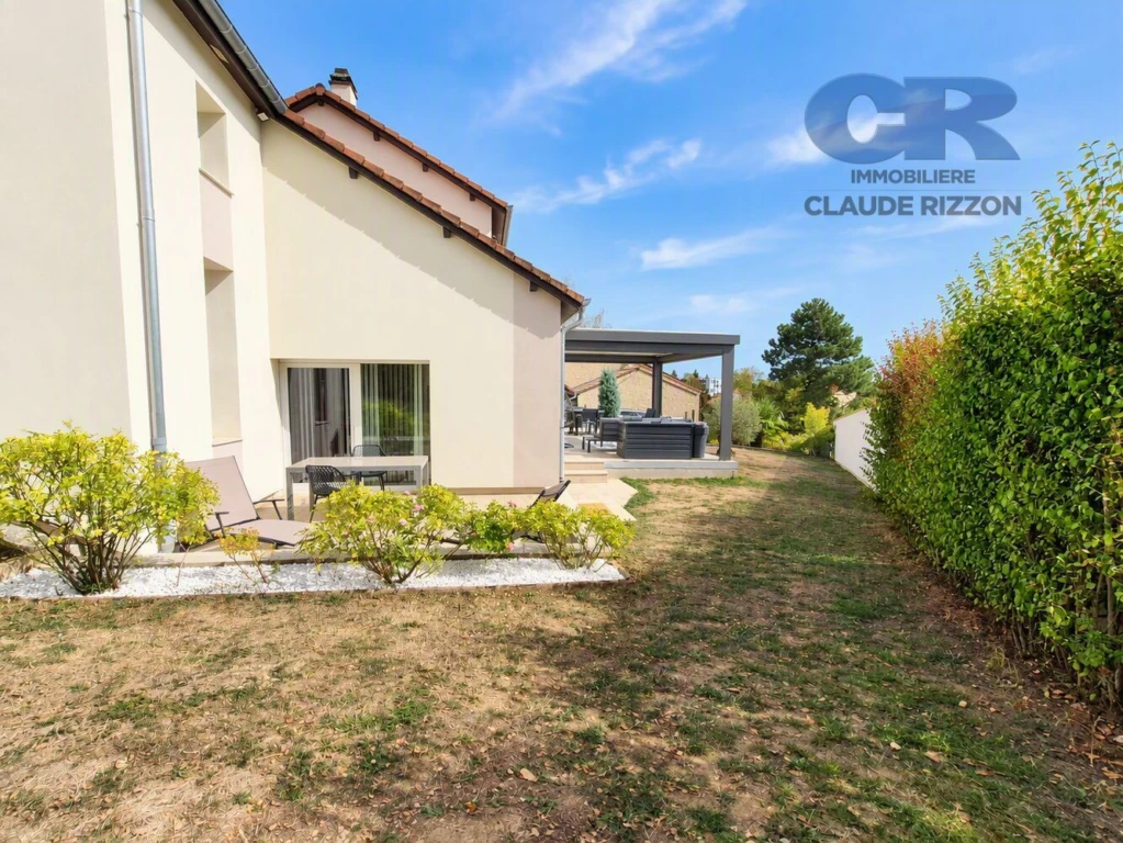 MAISON D'EXCEPTION SCY-CHAZELLES 18