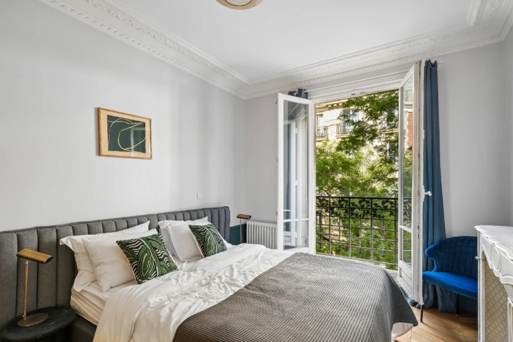 EXCLUSIVITE - 3 pièces Rénové-Lamarck Caulaincourt 5