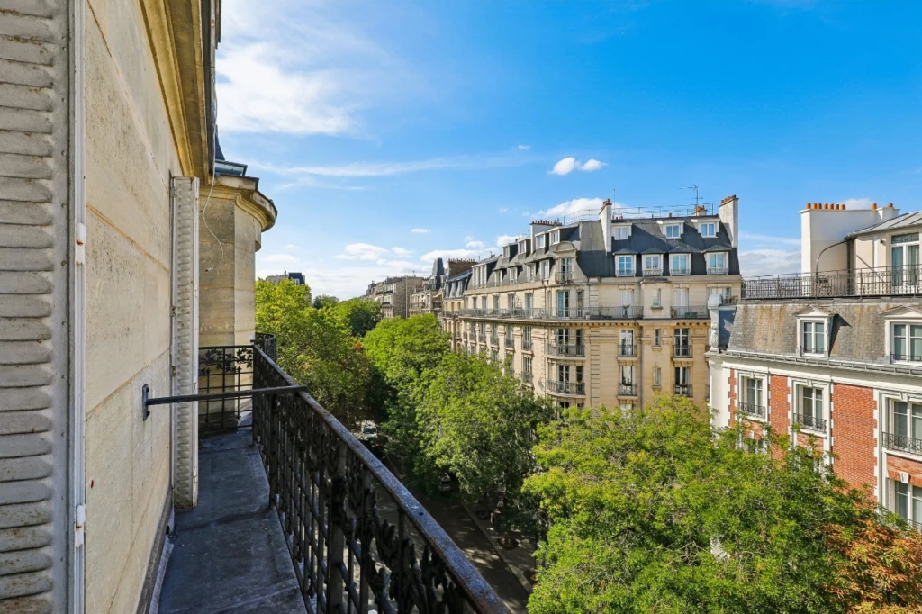 EXCLUSIVITE - 4P rénové - Lamarck Caulaincourt 10