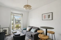 EXCLUSIVITE - 2 P rénové - Lamarck Caulaincourt 1