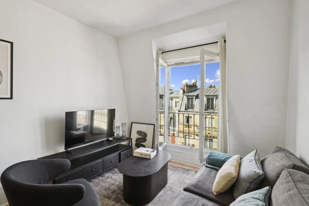 EXCLUSIVITE - 2 P rénové - Lamarck Caulaincourt 2