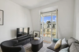 EXCLUSIVITE - 2 P rénové - Lamarck Caulaincourt 2