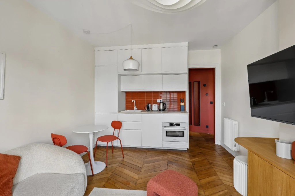 EXCLUSIVITE - 2P Rénové - Lamarck Caulaincourt 1