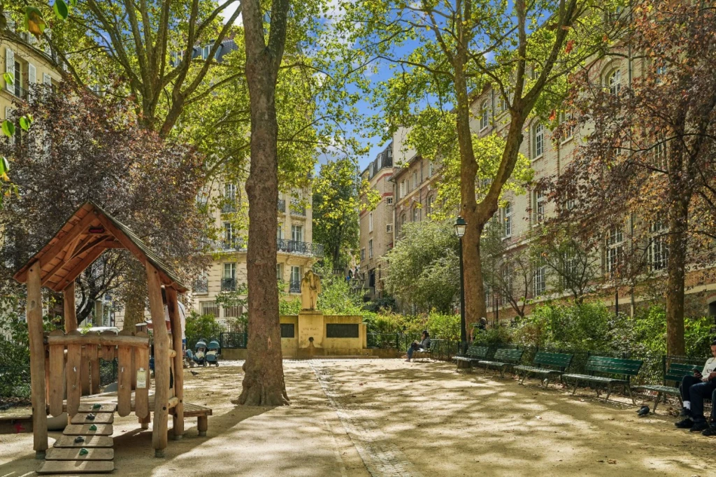 EXCLUSIVITE - 2P Rénové - Lamarck Caulaincourt 13