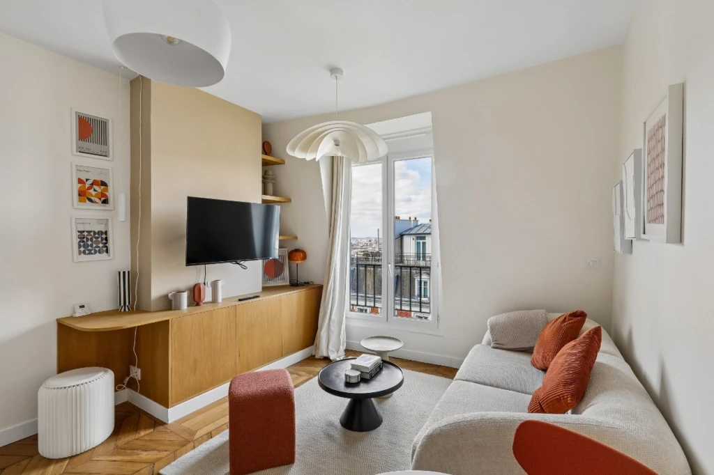 EXCLUSIVITE - 2P Rénové - Lamarck Caulaincourt 8