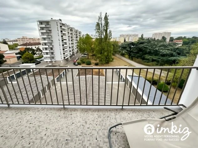 Appartement 3 pièces traversant belle vue 10