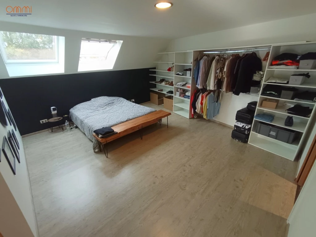 Maison familiale 5 chambres, belles prestations 11