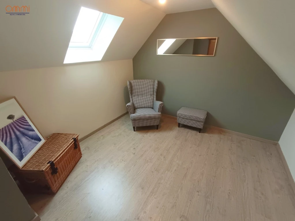 Maison familiale 5 chambres, belles prestations 13