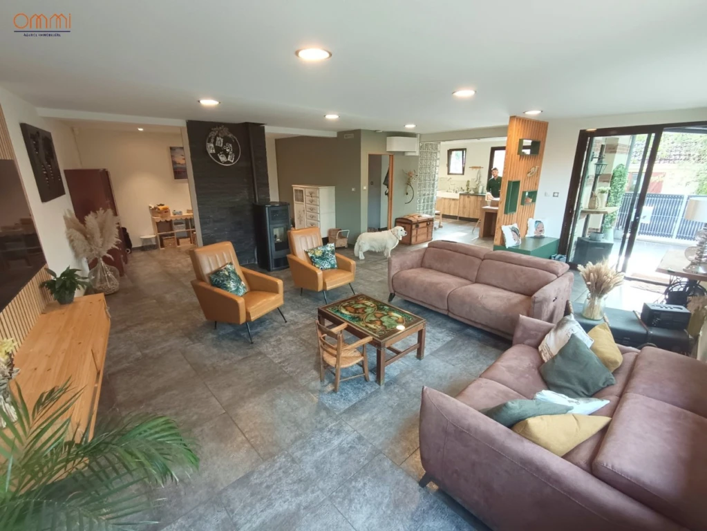Maison familiale 5 chambres, belles prestations 5