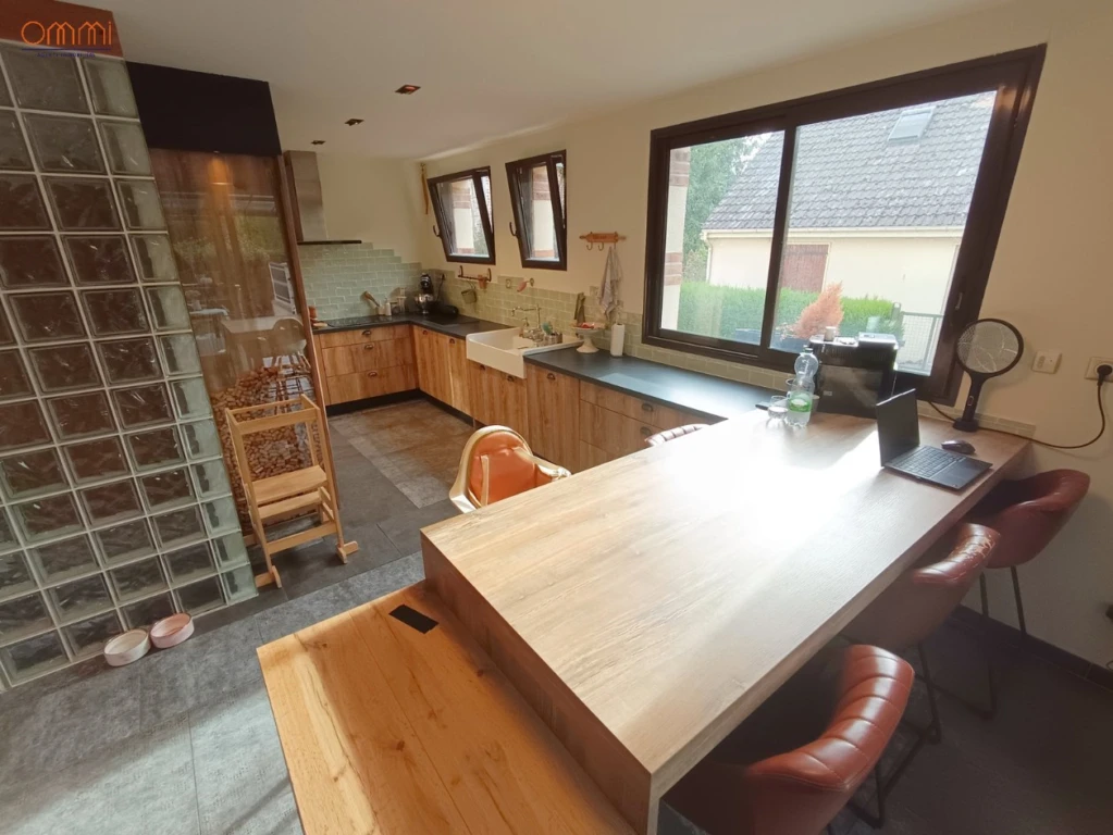 Maison familiale 5 chambres, belles prestations 7