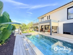 Villa piscine 1