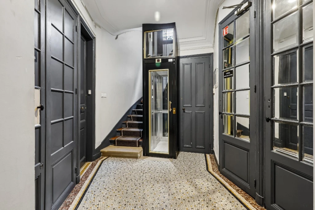 EXCLUSIVITE - Studio Rénové - Lamarck Caulaincourt 7
