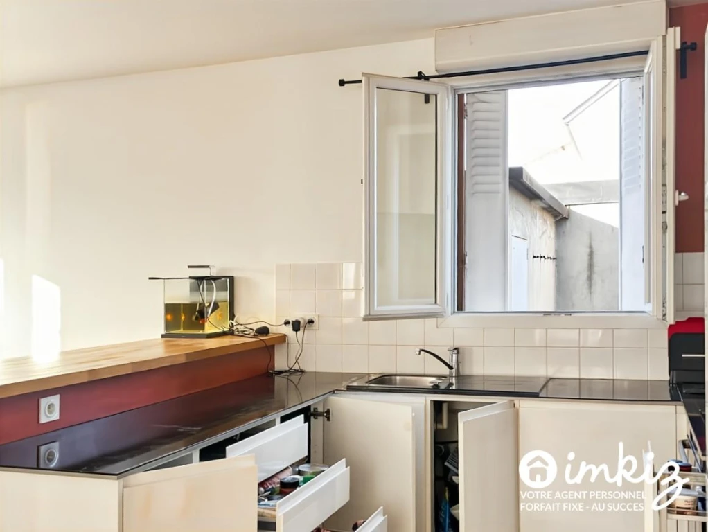 Bel Appartement 2 pièces 75m2 au total avec cour 5