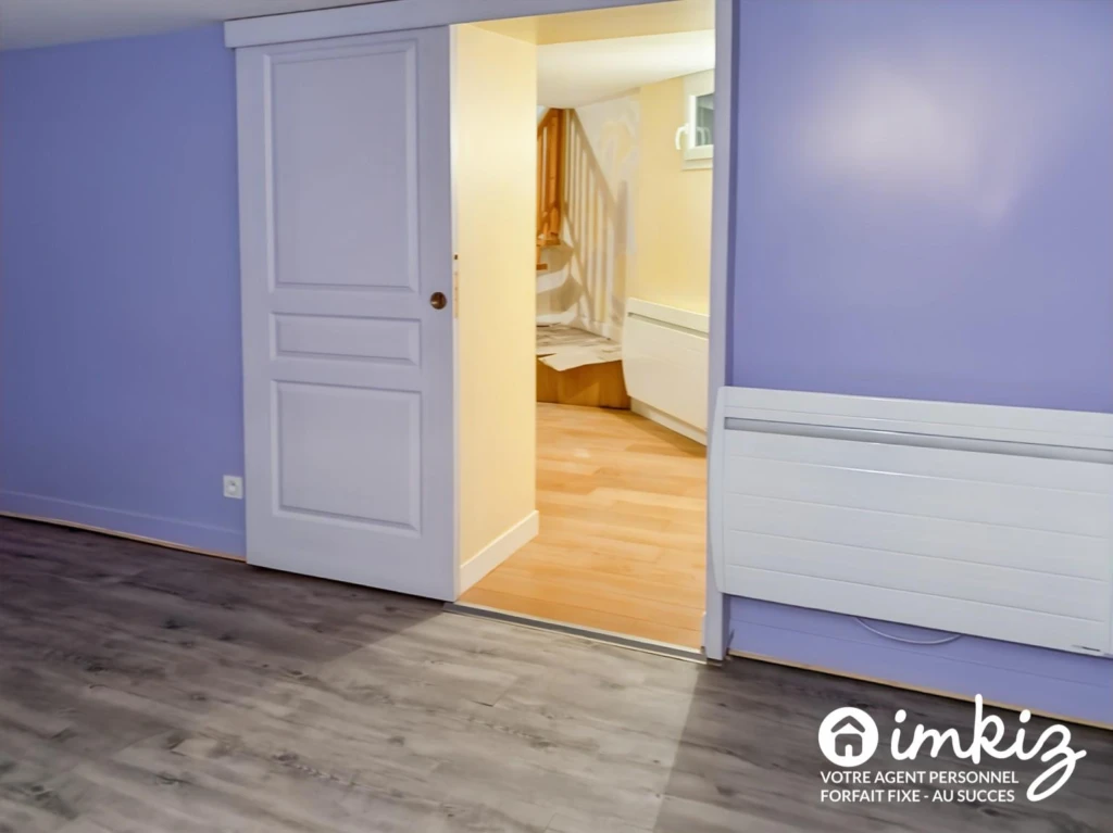 Bel Appartement 2 pièces 75m2 au total avec cour 7