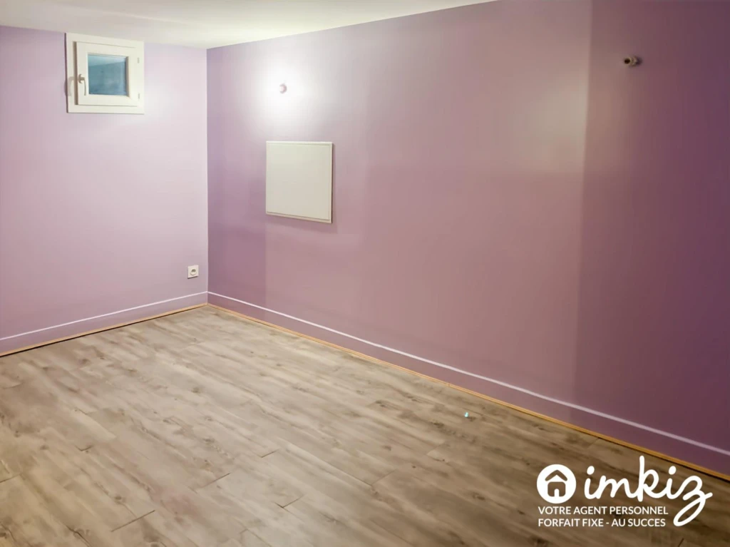 Bel Appartement 2 pièces 75m2 au total avec cour 9