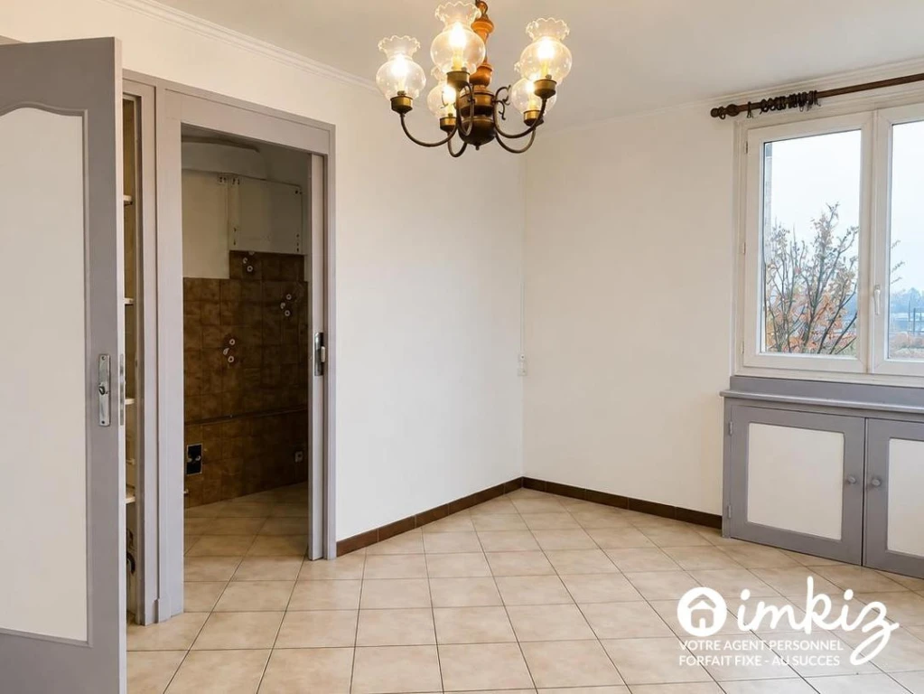 Opportunité à saisir : T4 de 58m² à fort potentiel 2
